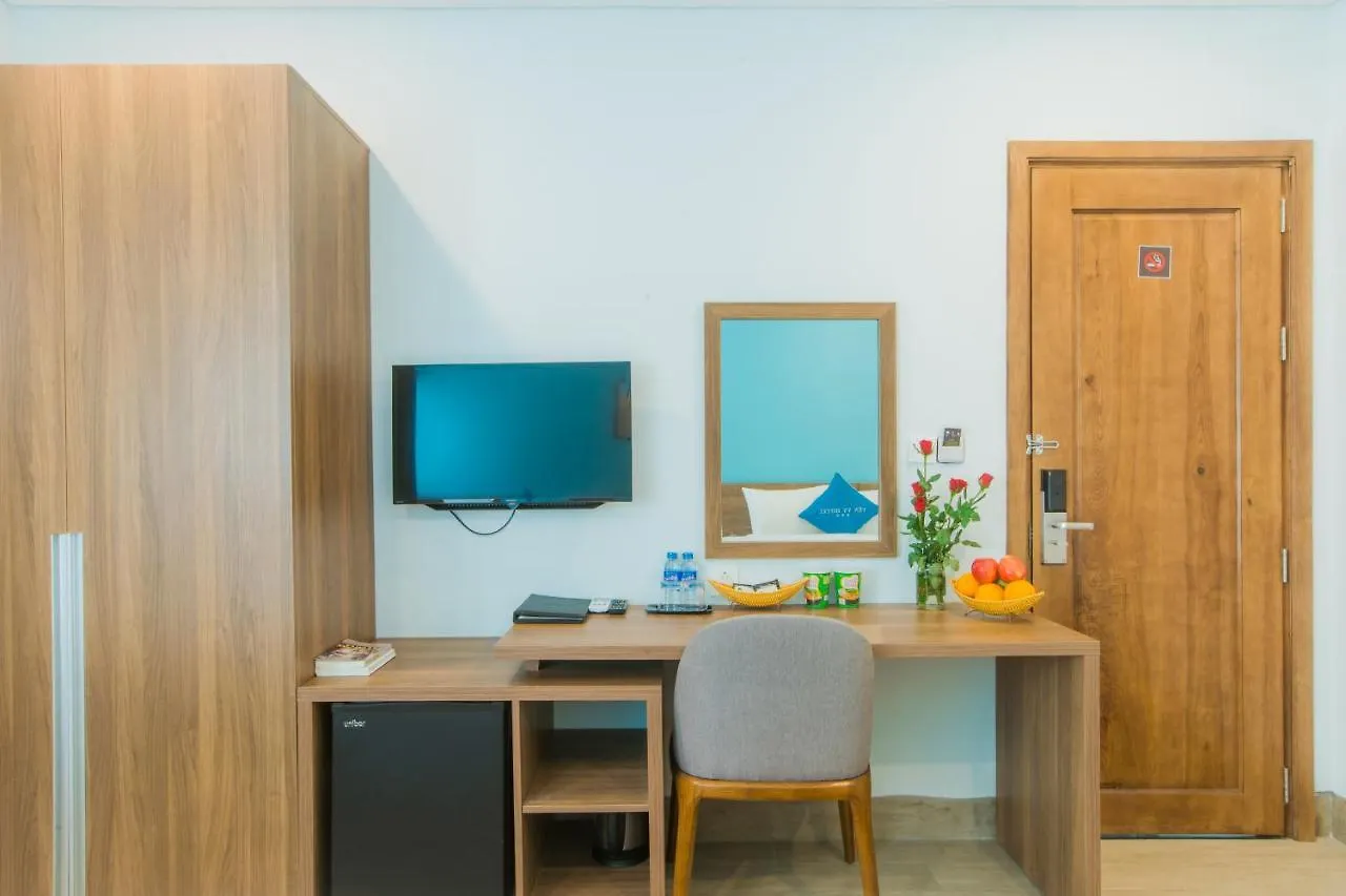 Yen Vy Hotel And Apartment Da Nang 4*,  Wietnam